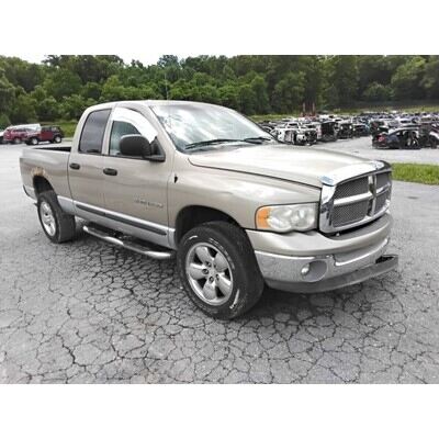 2002 Dodge 1500 Series Pickup Axle Assembly, Rear - ~426215127