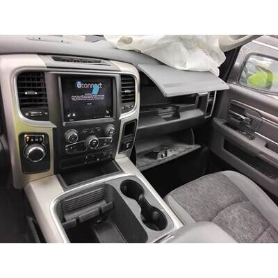 2013 Dodge 1500 Series Pickup Axle Assembly, Rear - ~429843858